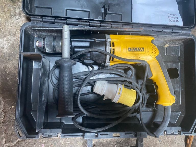 110V Dewalt D21805 770w drill