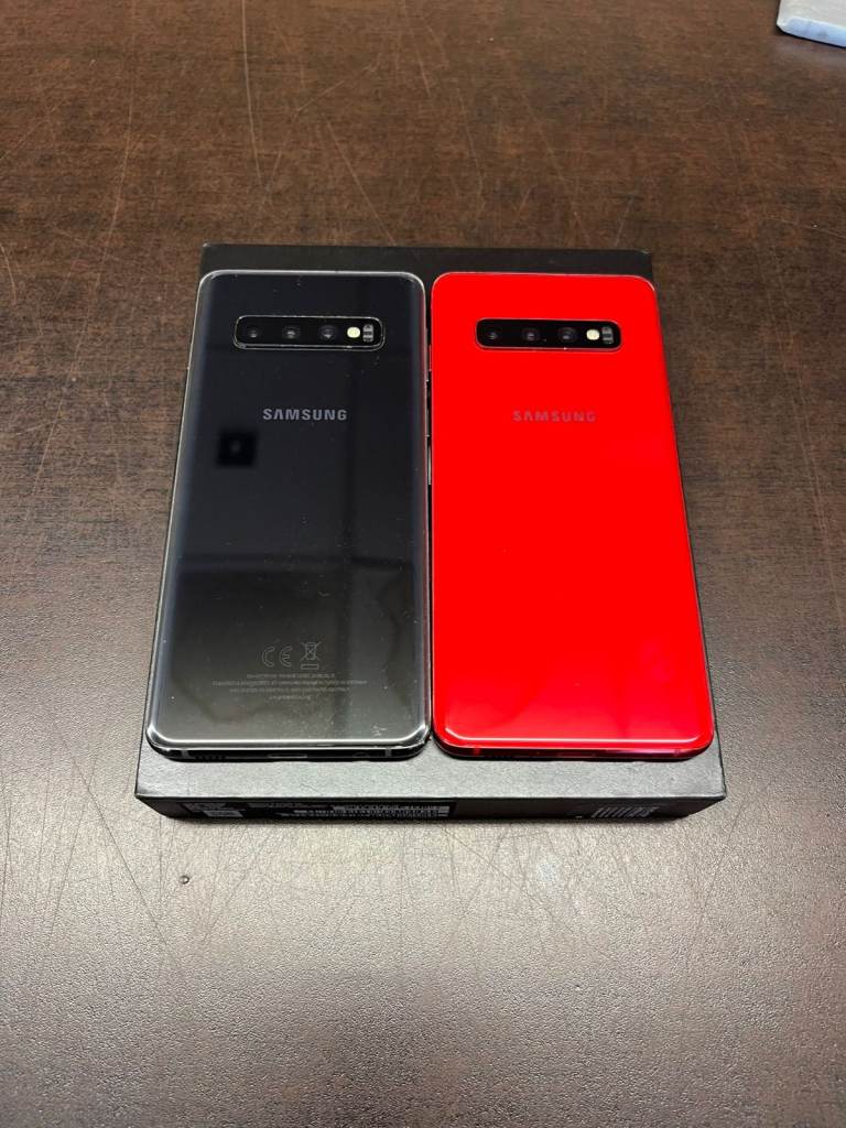 Samsung Galaxy s10 plus 128gb £130 unlocked with warranty
