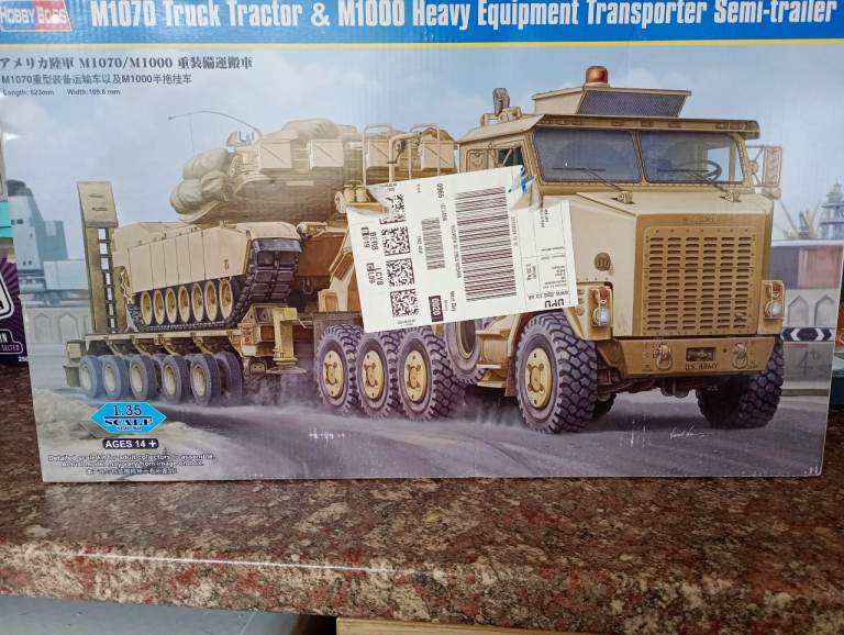 Model kits & Accessories 