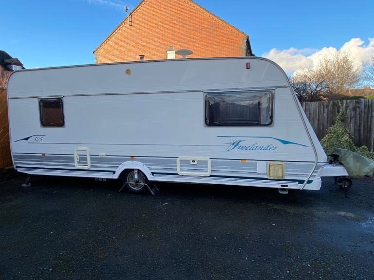 Caravan Lunar Freelander 525 