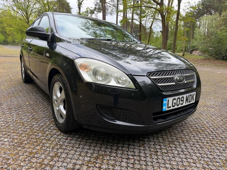 2009 Kia Ceed 1.6 CRDi GS 5dr HATCHBACK Diesel Manual