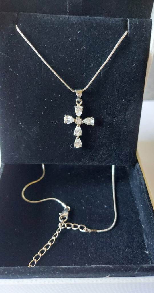 Jon Richard Silver Diamonte Cross pendant and chain 