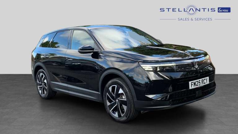 2025 Vauxhall Grandland 1.2 Ultimate SUV 5dr Petrol Hybrid e-DCT Euro 6 (s/s) (136 ps) SUV Hybrid...