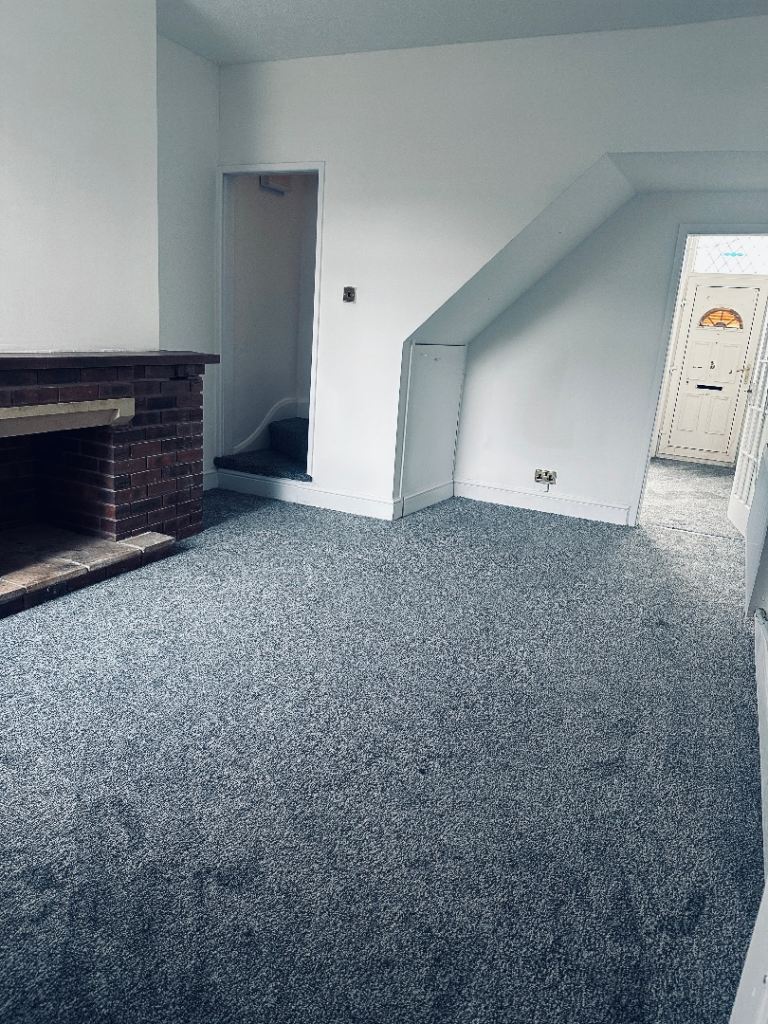 2‑Bedroom House for Rent – £799 per month