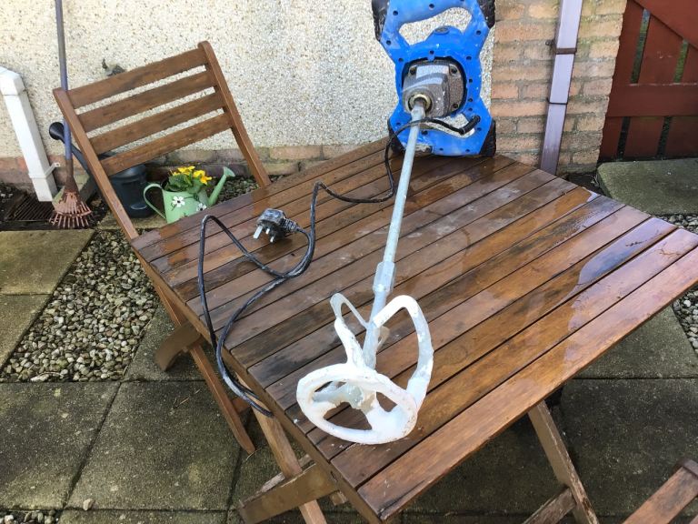 Electric paddle mixer 