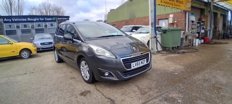 2015 Peugeot 5008 1.6 BlueHDi 120 Active 5dr EAT6 MPV Diesel Manual