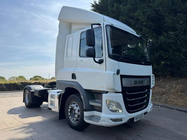 2020 70 DAF CF 450 Euro 6 sleeper cab 4x2 tractor unit