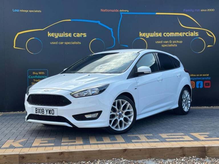 2018 Ford Focus 1.0T EcoBoost ST-Line Euro 6 (s/s) 5dr HATCHBACK Petrol Manual