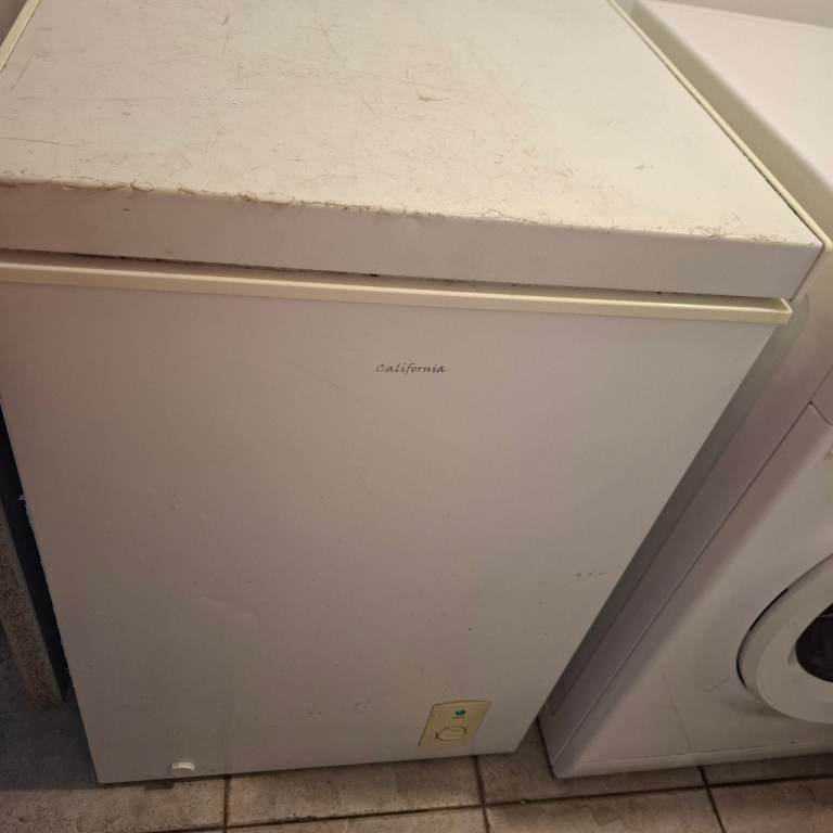 California Chest freezer