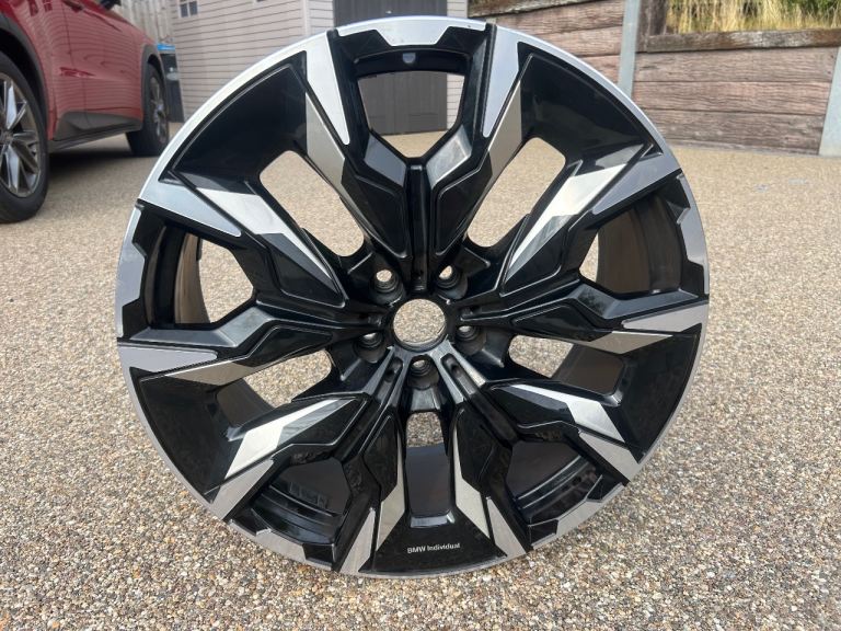 BMW individual wheel