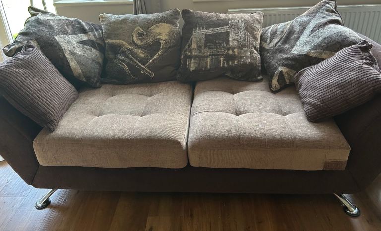 2 Lovely & comfortable Sofology sofa’s for sale 