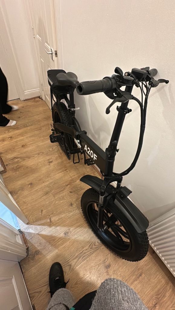 A Dece Oasis A20F Electric Fat Bike