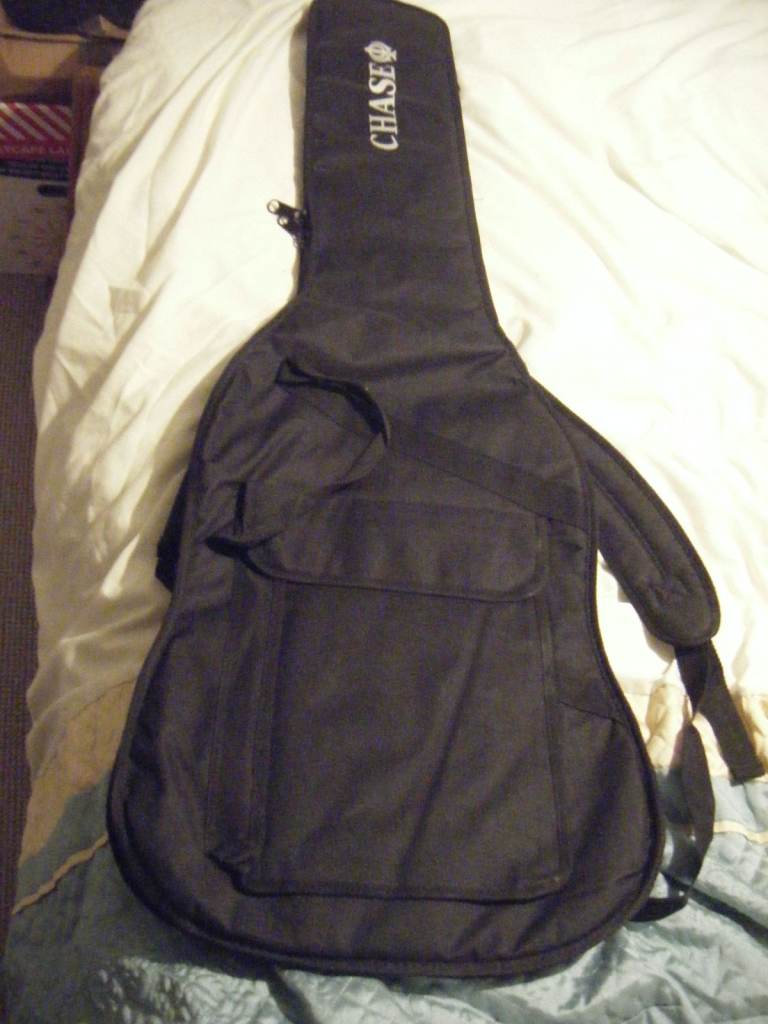 Chase brand guitar gig bag -as new -offers