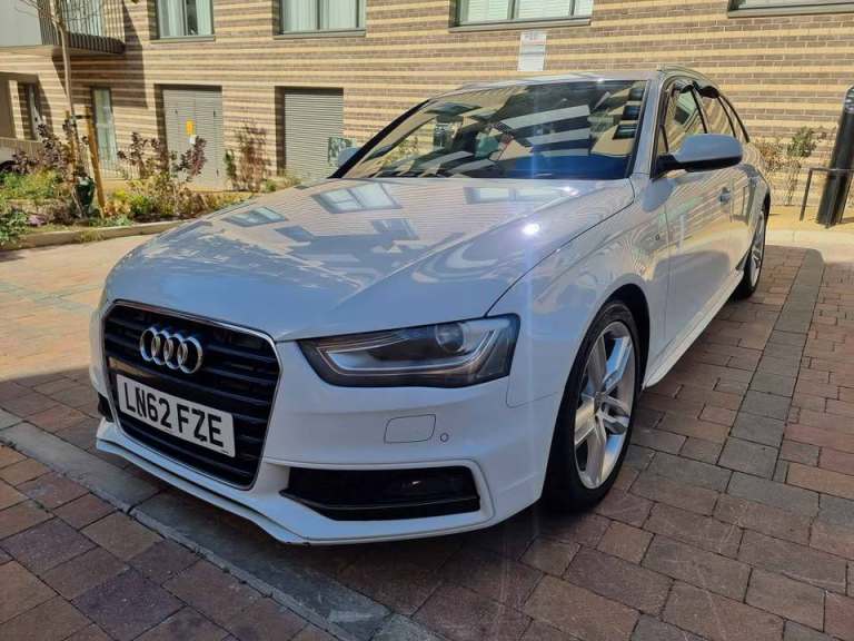 Audi, A4, Estate, 2012, 2.0 Petrol S- Line Automatic ULEZ