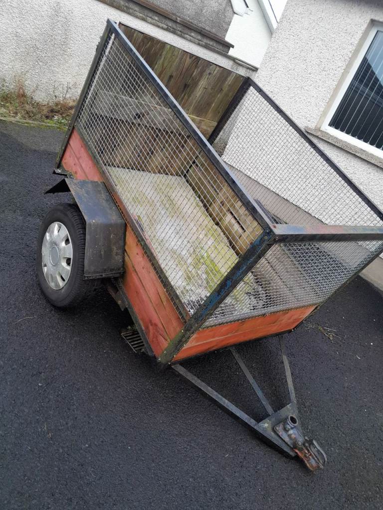 Car trailer