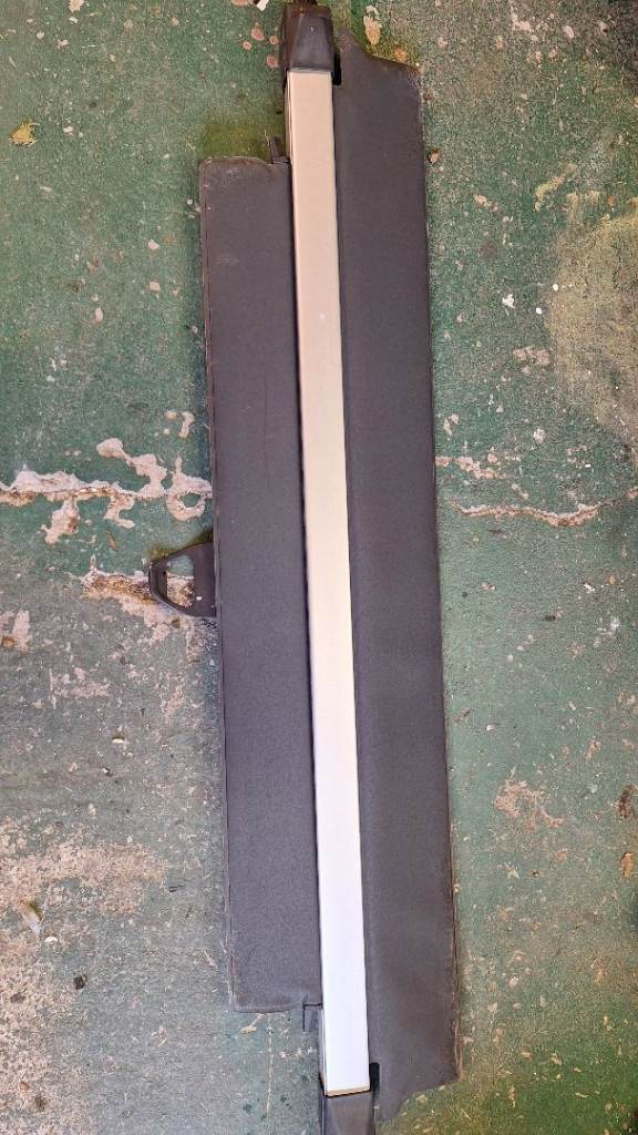 Volvo XC90 mk1 parcel shelf