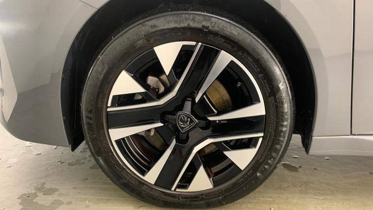 2025 Peugeot 208 1.2 Hybrid 100 Allure 5dr e-DSC6 HATCHBACK PETROL Automatic