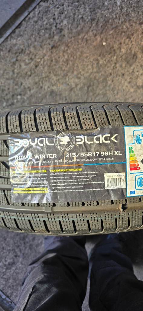 215/55/17 Royal Black winter new (old stock)