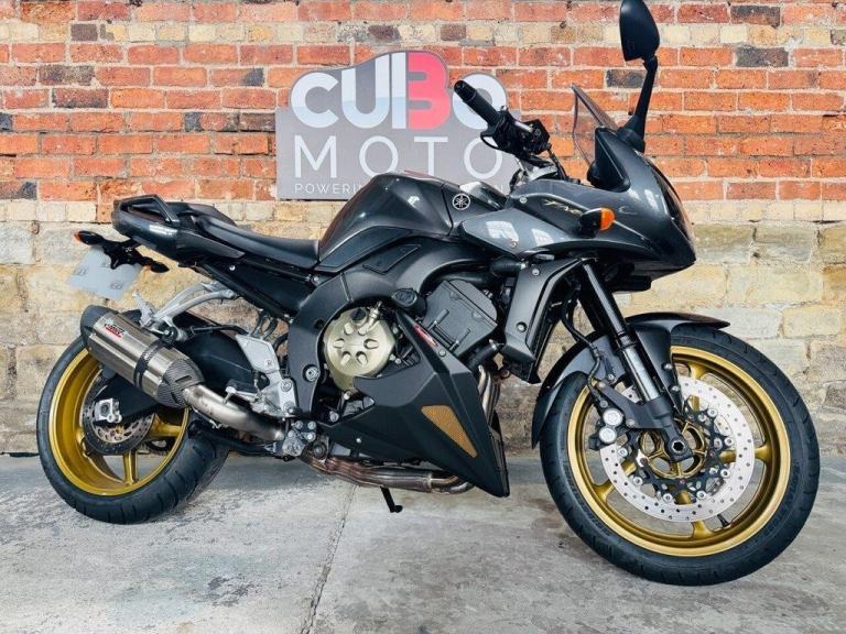 YAMAHA FZ1 2009 09