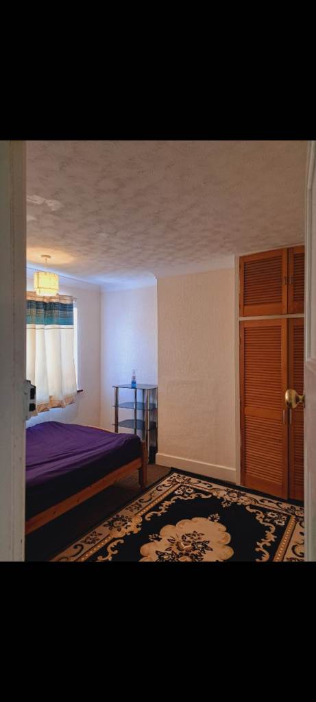 large room for rent in Gillingham 