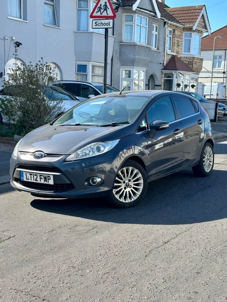 Ford, FIESTA, Hatchback, 2012, Manual, 1388 (cc), 5 doors