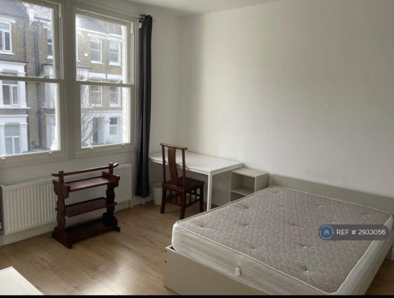 1 bedroom in London, London, W6 (#2933056)