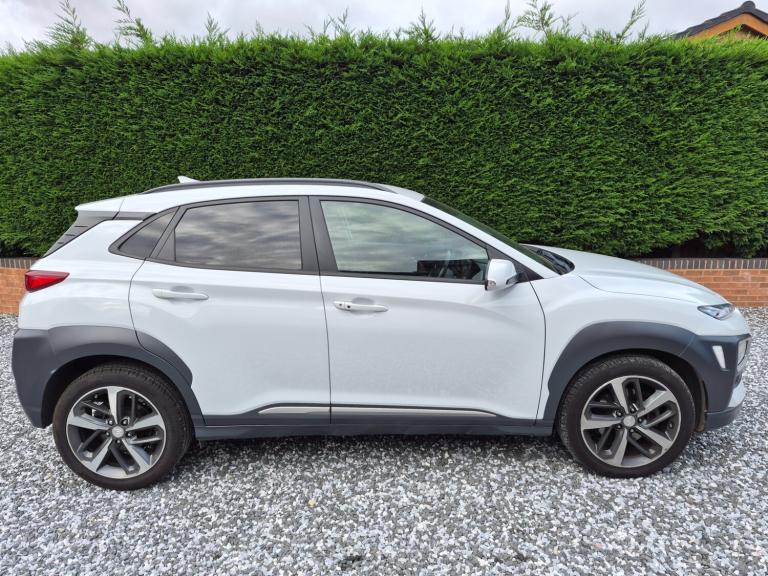 2020 Hyundai KONA 1.0T GDi Blue Drive Premium 5dr HATCHBACK Petrol Manual