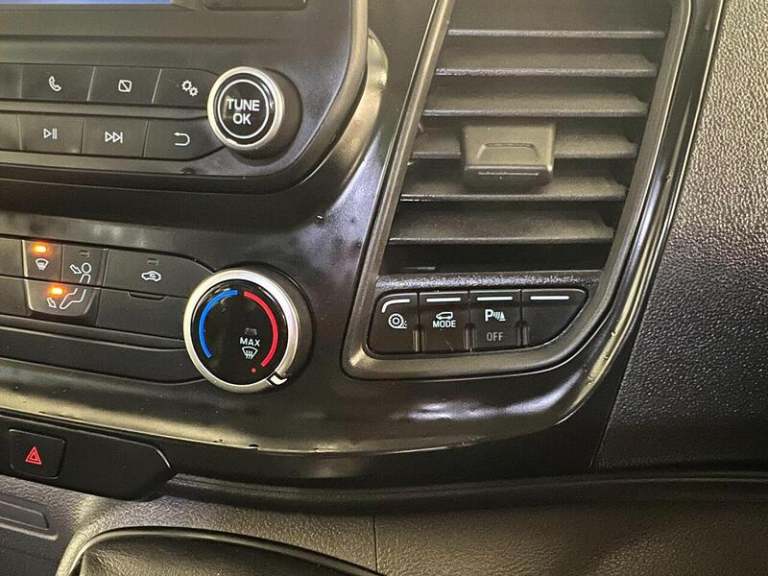 2023 Ford Transit 2.0 EcoBlue 130ps H2 Leader Double Cab Van PANEL VAN DIESEL Manual