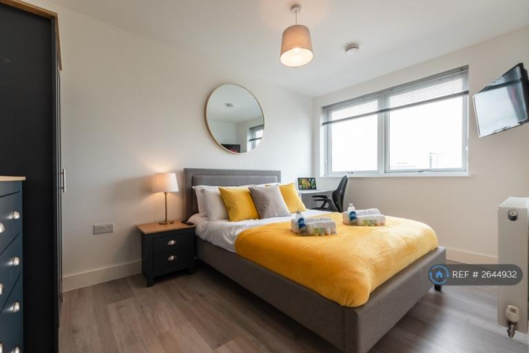 2 bedroom flat in Atlantic Mansions, Southampton, SO14 (2 bed) (#2644932)