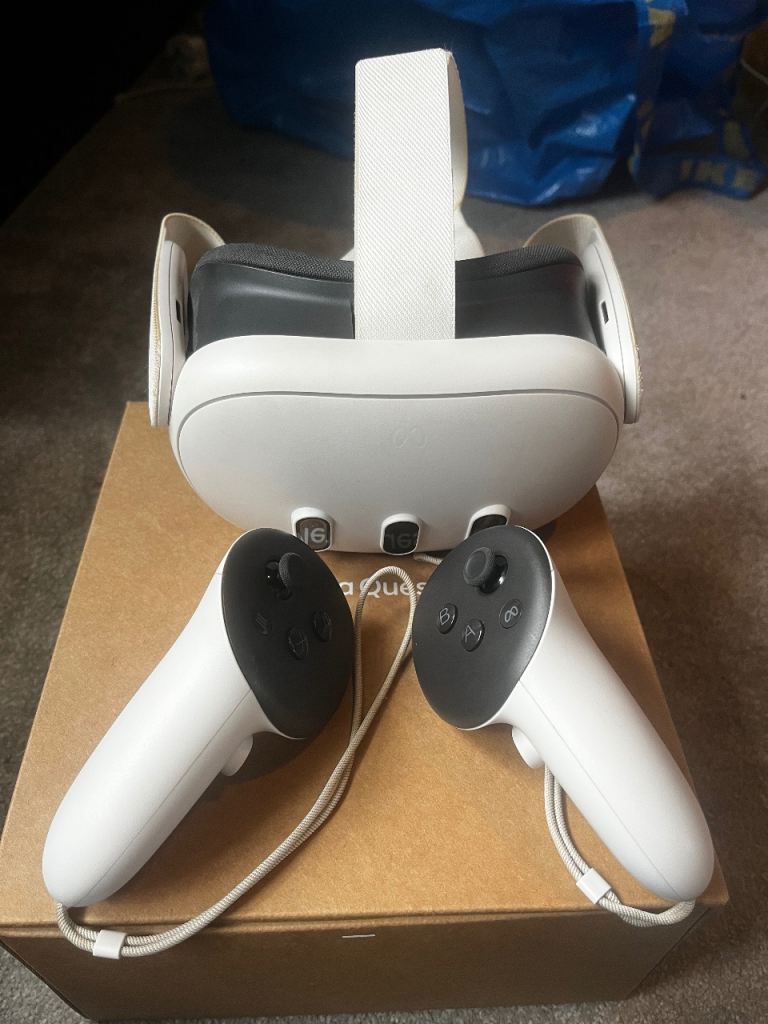 Meta Quest 3 VR Headset with Controllers – As Good As New