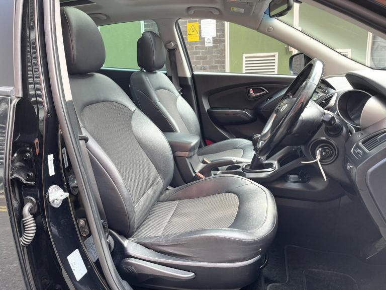HYUNDAI IX35 1.7 CRDi GO! 2014