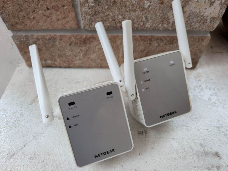 Netgear N300 WiFi extender X2 