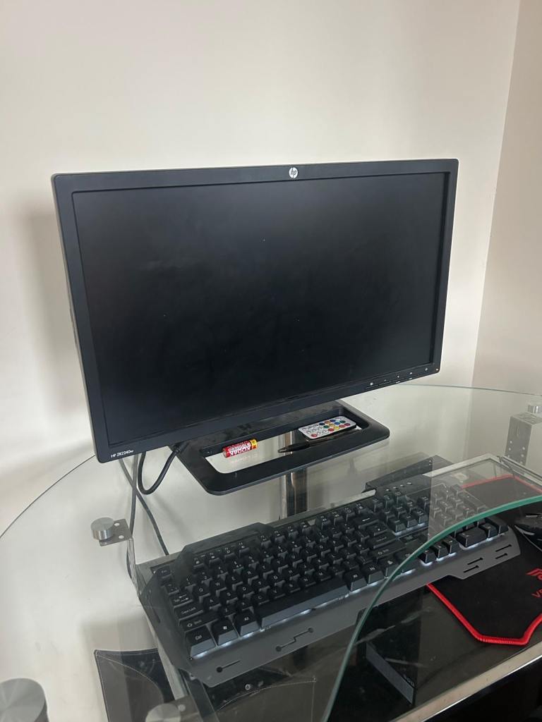 Desk top windows 10 pro 64-bit