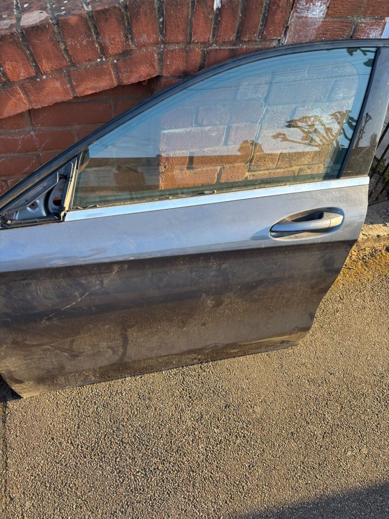 Mercedes w176 door Passenger side 