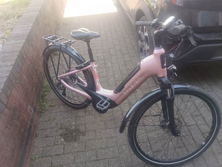 Raleigh Motus Tour Lowstep