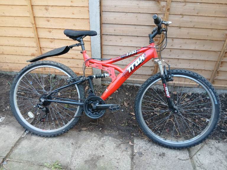 Trax Red Mountain Bike – £30