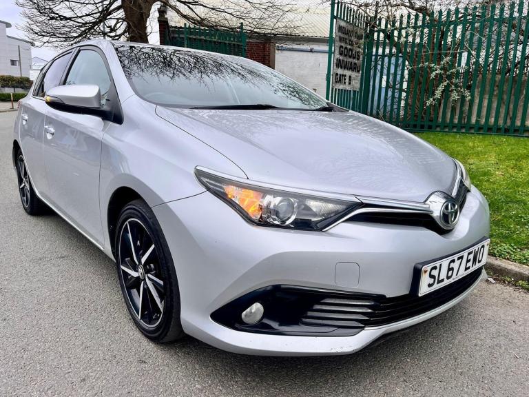 2017 Toyota Auris 1.2T Design TSS 5dr HATCHBACK PETROL Manual