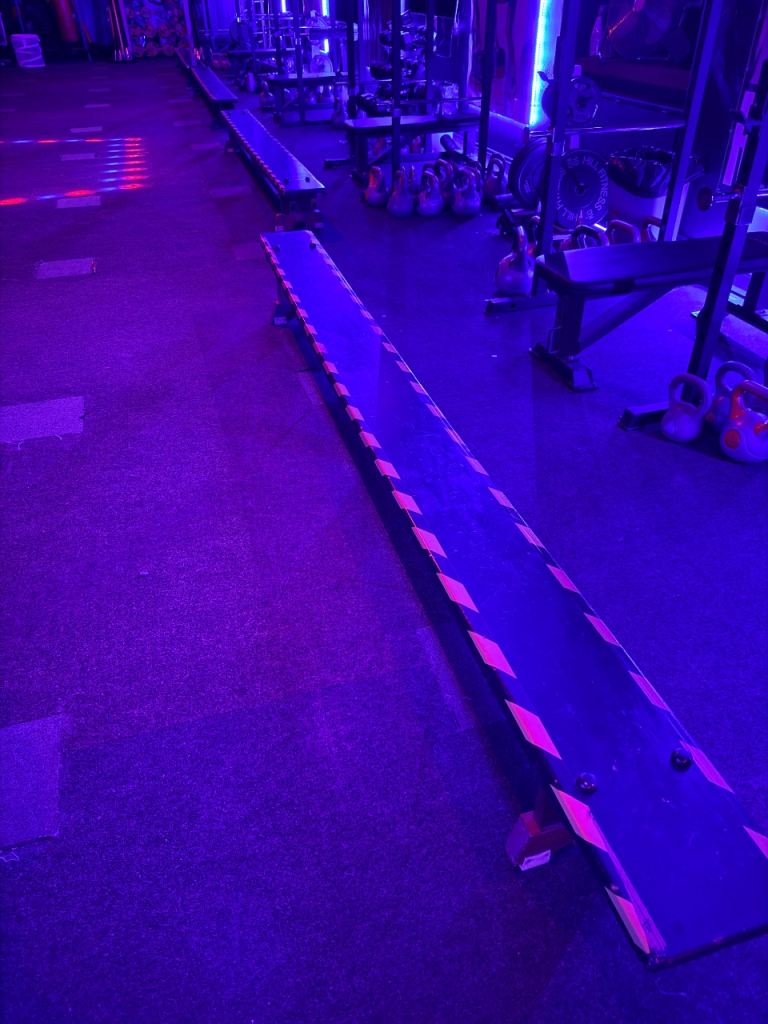 Ex-school heavy duty gym bench - 11ft