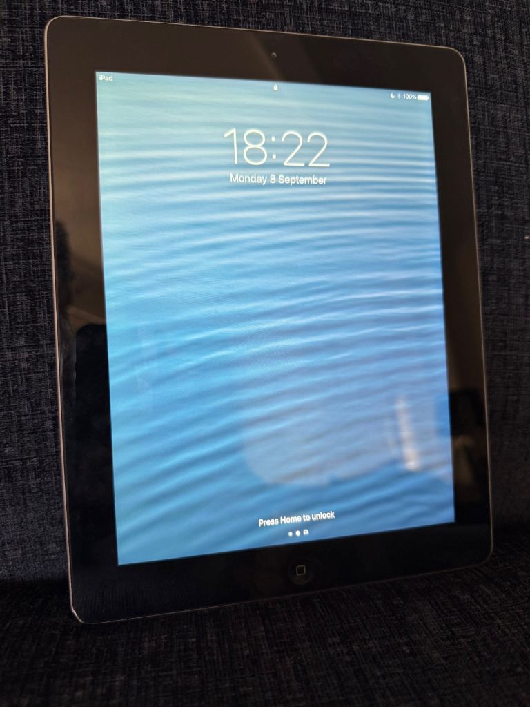 image for iPad (Gen 4) 32GB