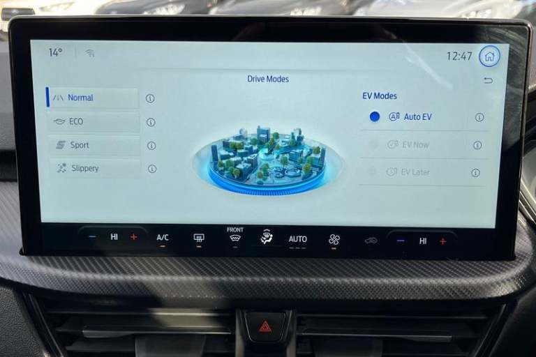 2025 Ford Kuga 2.5 PHEV ST-Line 5dr CVT HATCHBACK PETROL/ELECTRIC Automatic