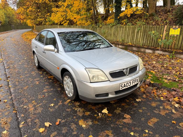 2003 Vauxhall Vectra 1.8i LS 5dr HATCHBACK Petrol Manual