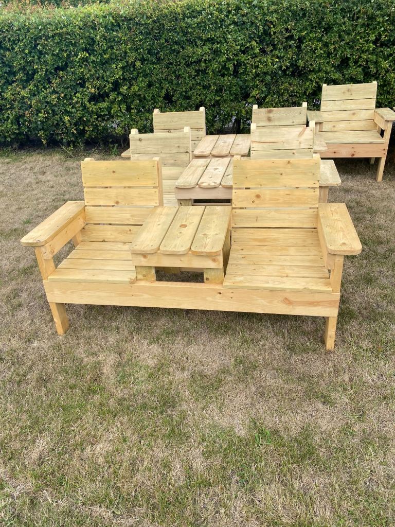 Companion love seat