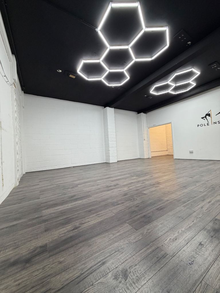 A STUNNING STUDIO AVAILABLE. DUNMOW AREA