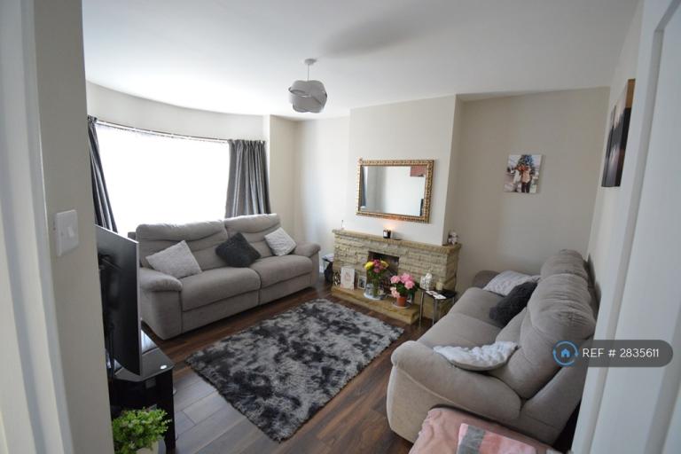 3 bedroom house in Welling Way, Welling, DA16 (3 bed) (#2835611)