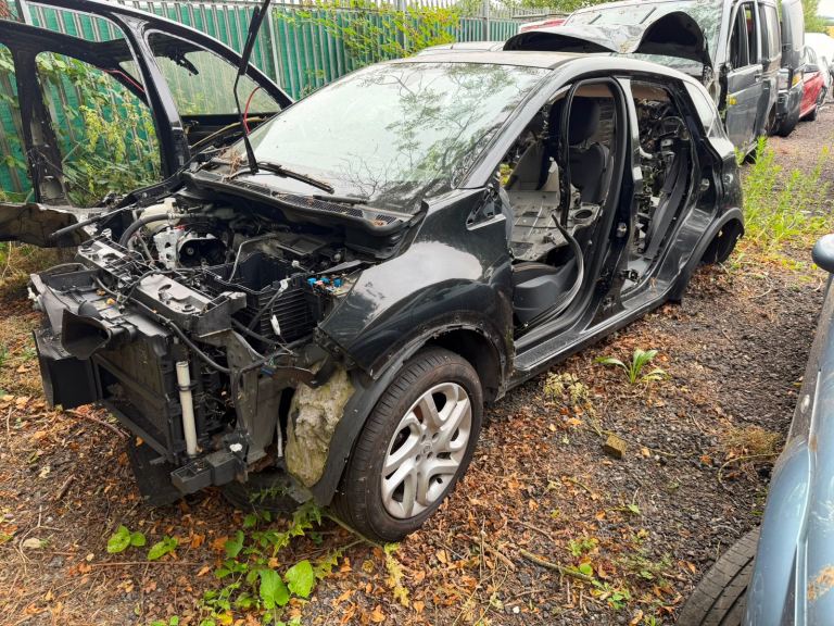 2015 RENAULT CAPTUR BREAKING SPARES PARTS