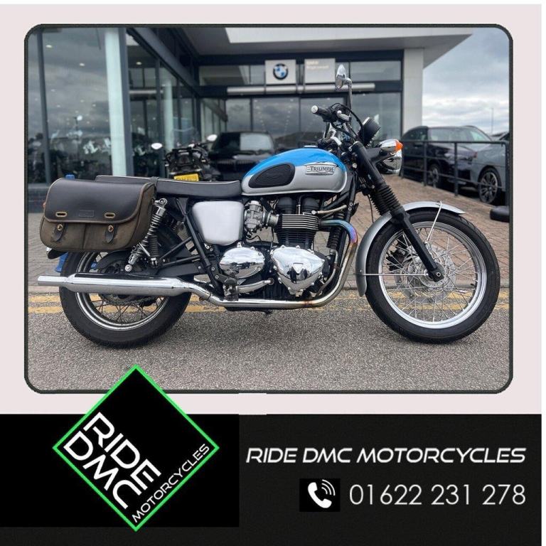 TRIUMPH BONNEVILLE T100 13K MILES. 2013. PANNIERS. SERVICED. LOVELY BIKE