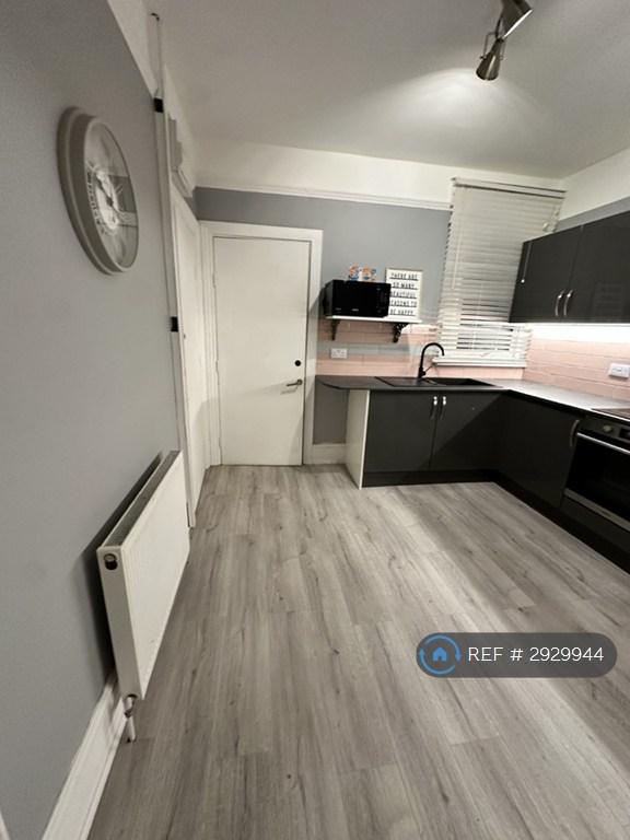 1 bedroom in Lyndhurst Road, Luton, LU1 (#2929944)