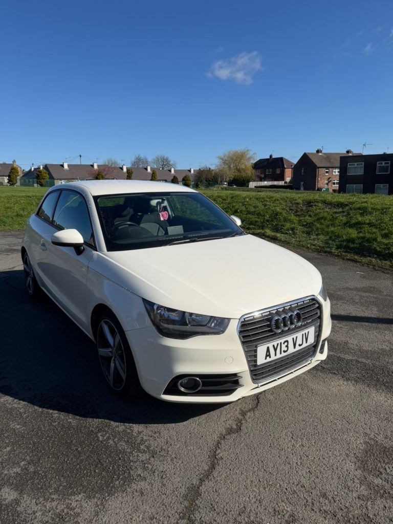 Audi, A1, Hatchback, 2013, Manual, 1598 (cc), 3 doors
