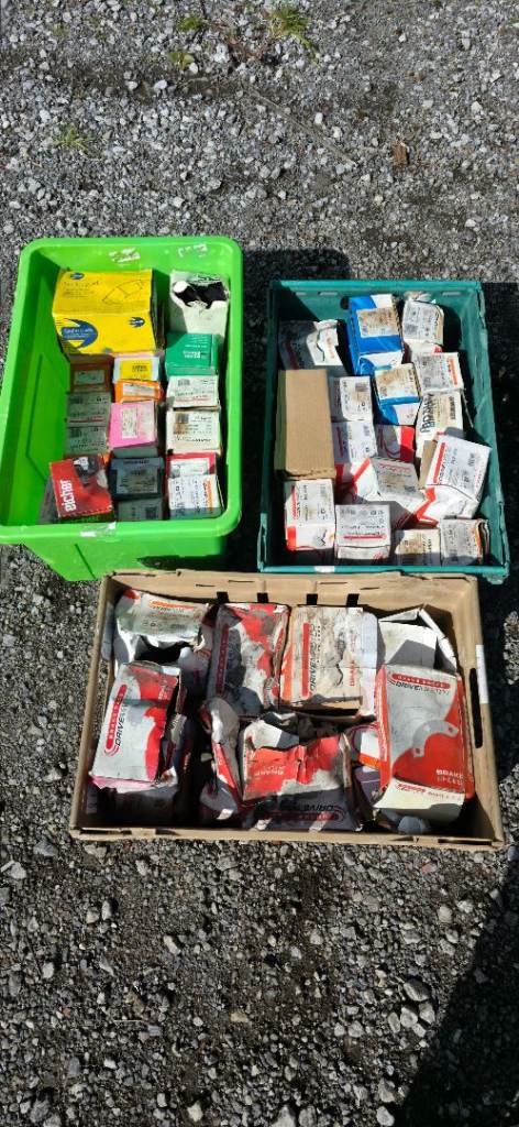 Car break pads bundle job lot reseller pallette NOS parts