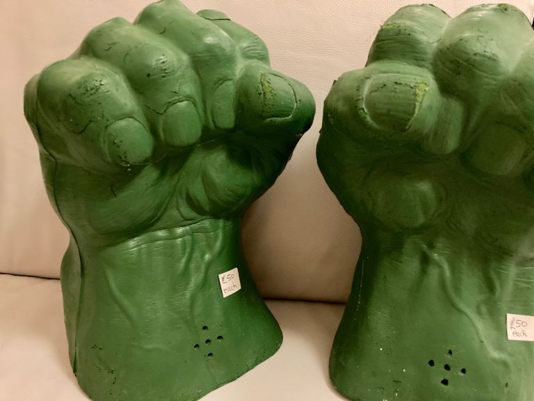 Vintage HULK FIST ,The Hulk Movie Universal , Marvel Hulk Hands